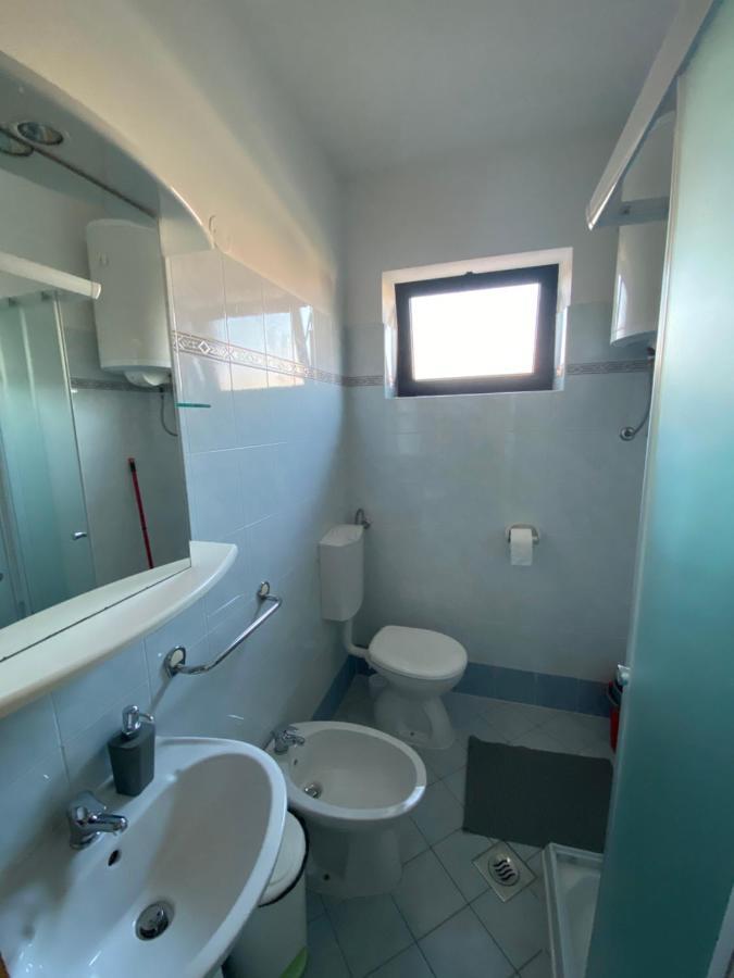 Apartman Milka Novigrad Istria 外观 照片